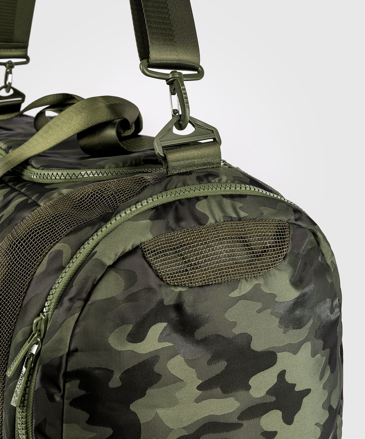 תיק ספורט Venum Trainer Lite Sports Bag - Khaki/Camo – תמונה 6