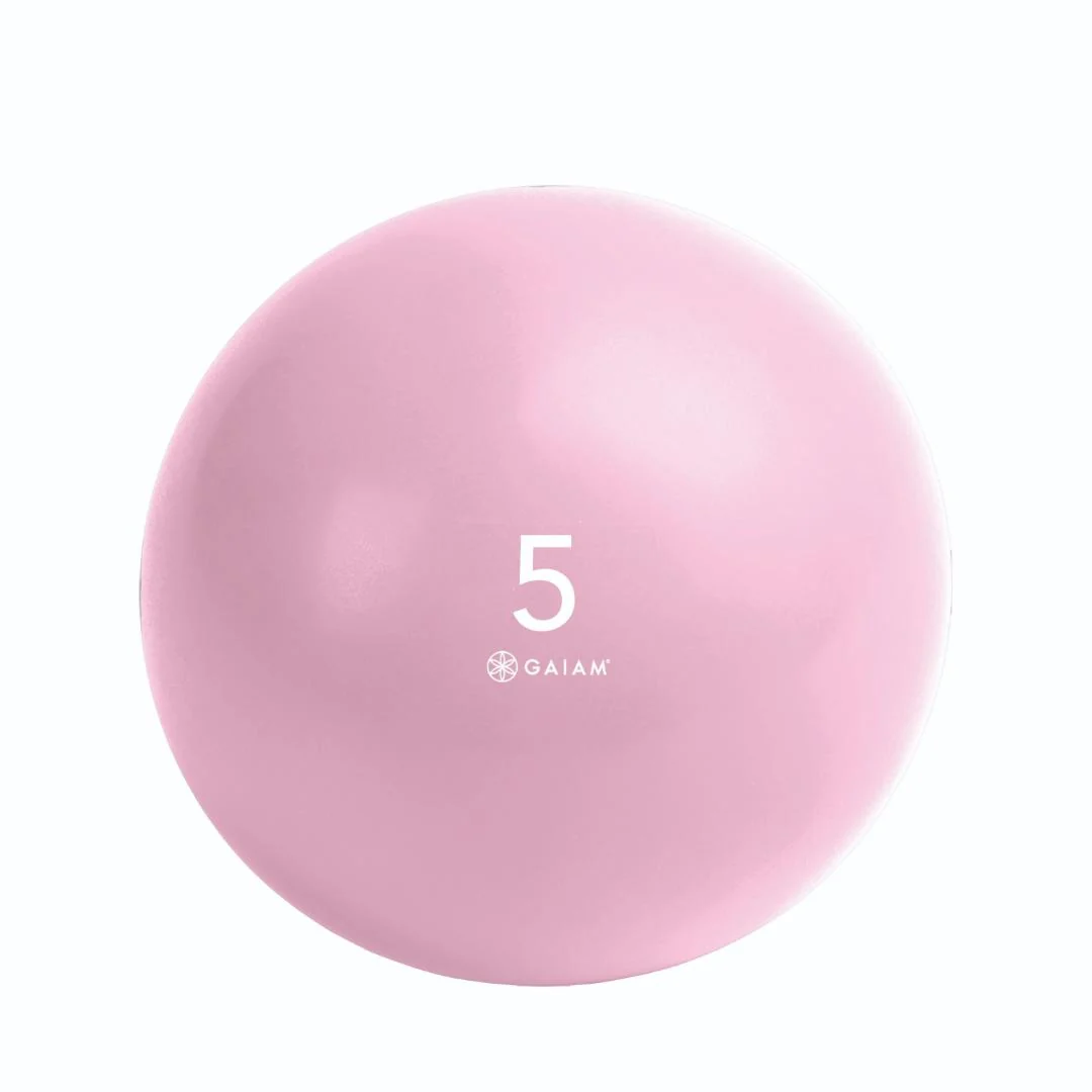 כדור משקל רך ורוד 2.27 ק"ג - Gaiam Toning Ball ללא אריזה